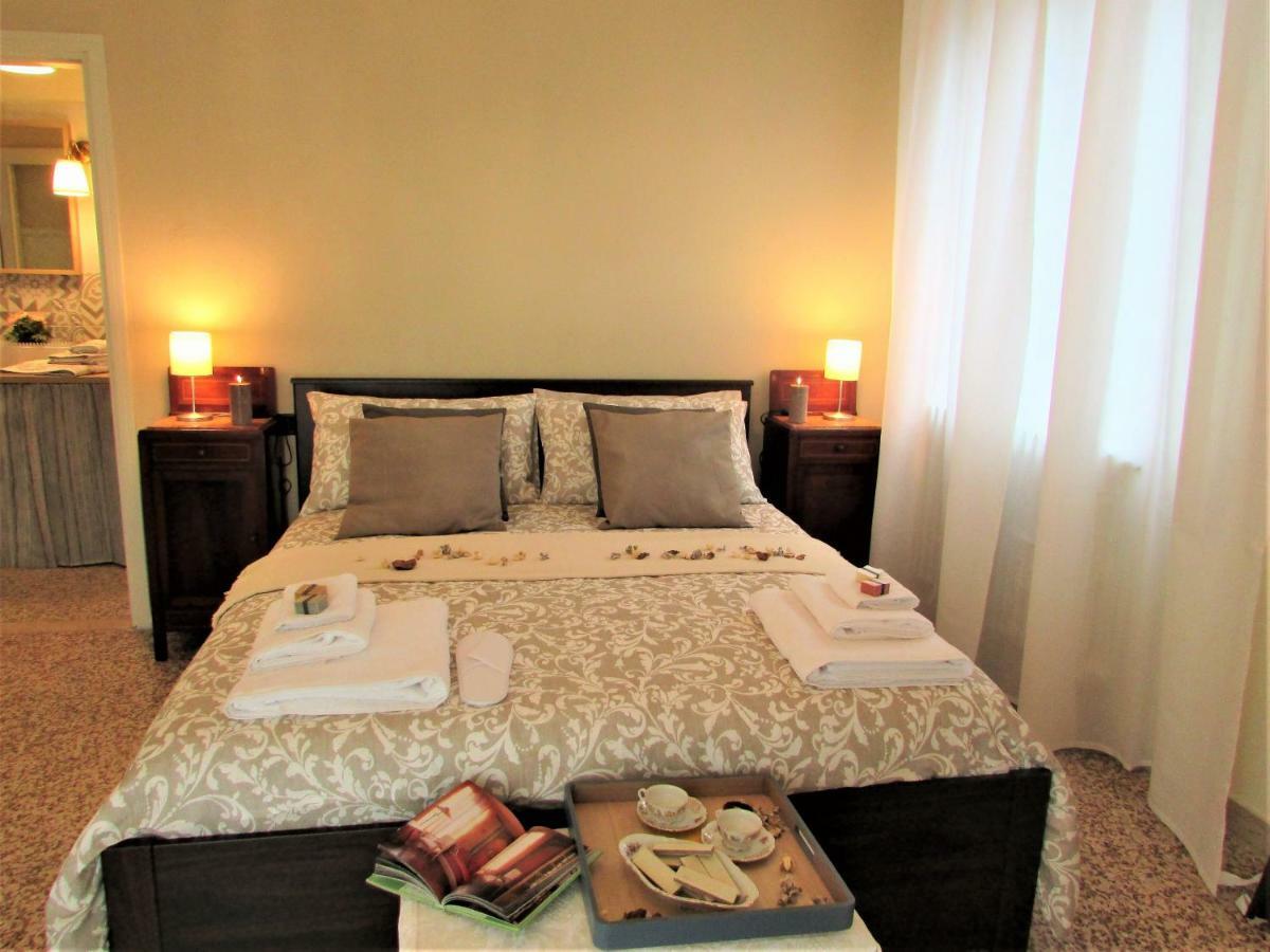 Roby'S House Casa Vacanze - Affiliato Best-Incoming Viadanica エクステリア 写真